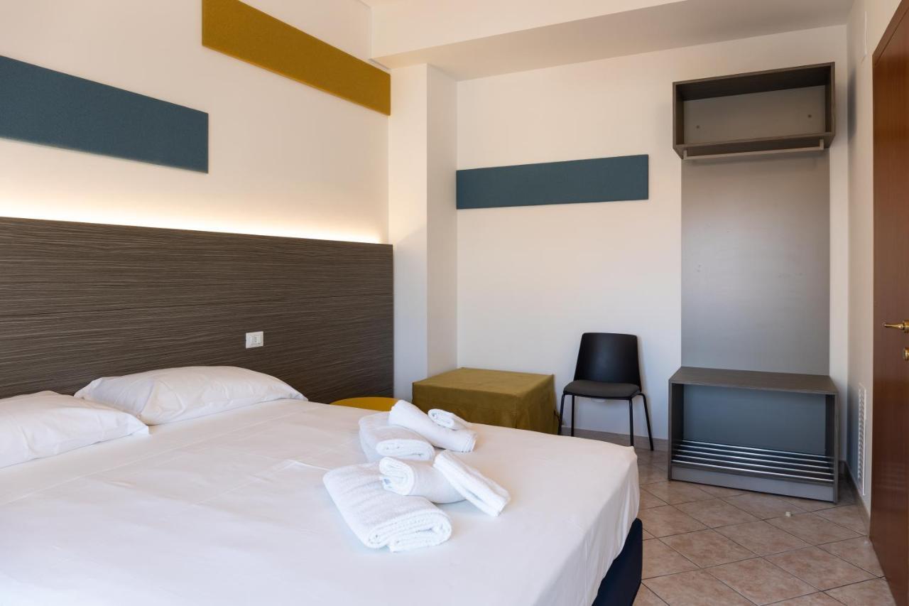 Smart And Sea Apartment Tortoreto Exterior photo