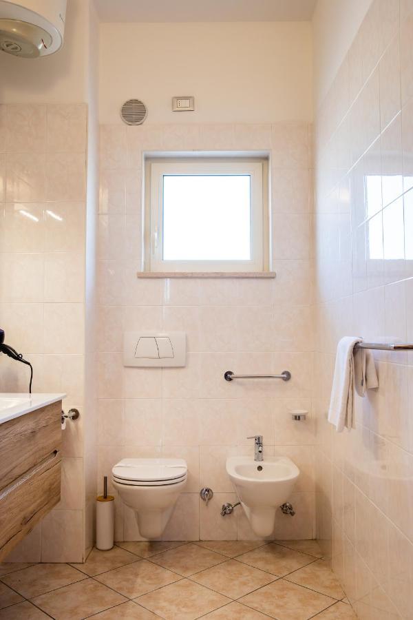 Smart And Sea Apartment Tortoreto Exterior photo