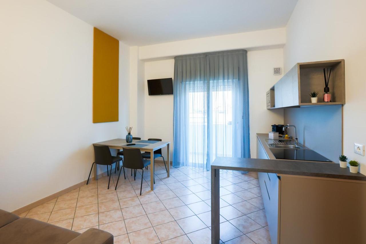 Smart And Sea Apartment Tortoreto Exterior photo